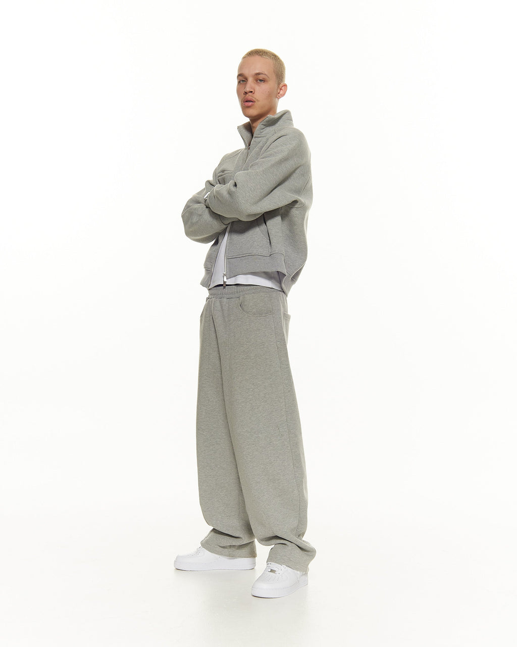 Comfort Joggers – Straight Fit – Gray