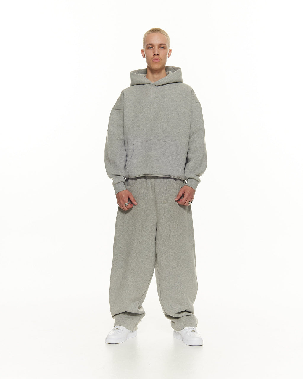 Comfort Joggers – Straight Fit – Gray