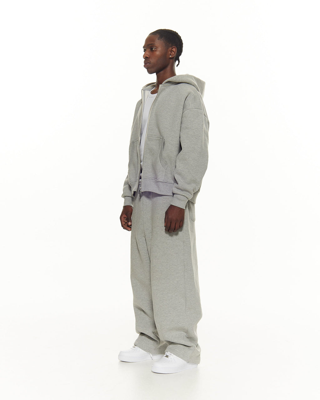 Comfort Joggers – Straight Fit – Gray