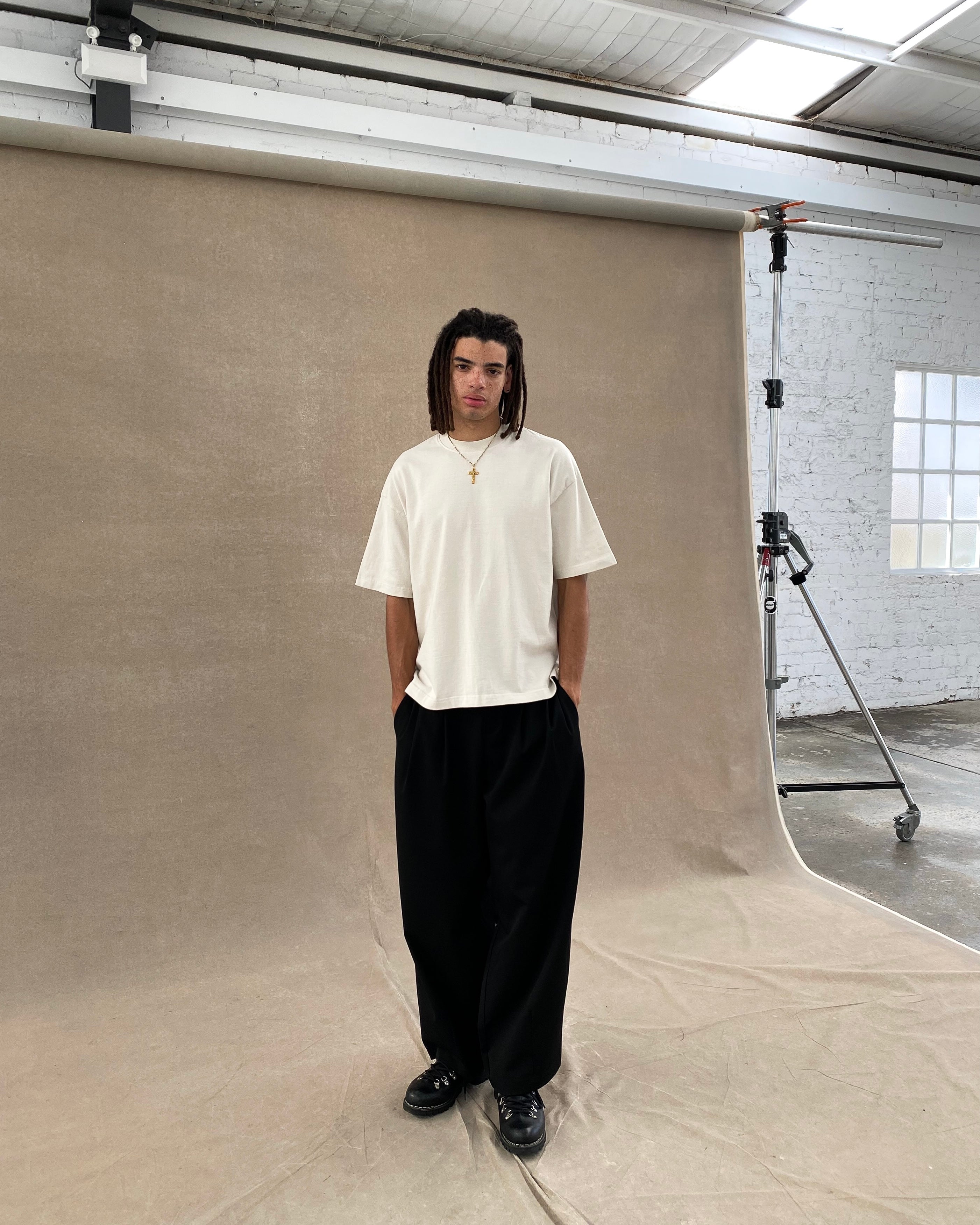 Signature Blank T-Shirt – Stone Gray