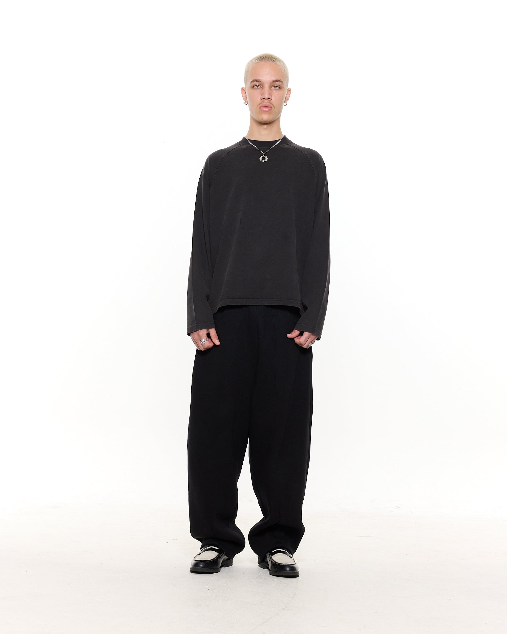 Long Sleeve T-Shirt – Washed Black