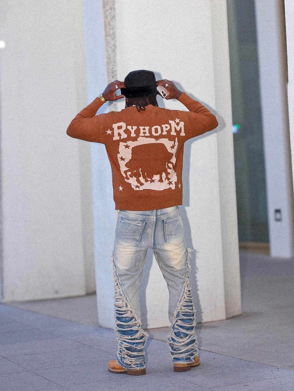 Ripped Flare Jeans – 21236